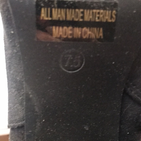 Black Boot - Picture 5 of 6